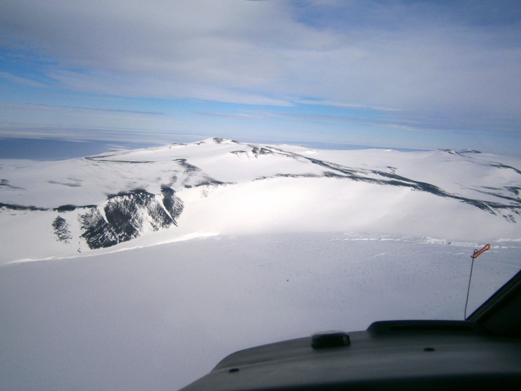 Approaching AWS White Island, 30mi southwest of McMurdo